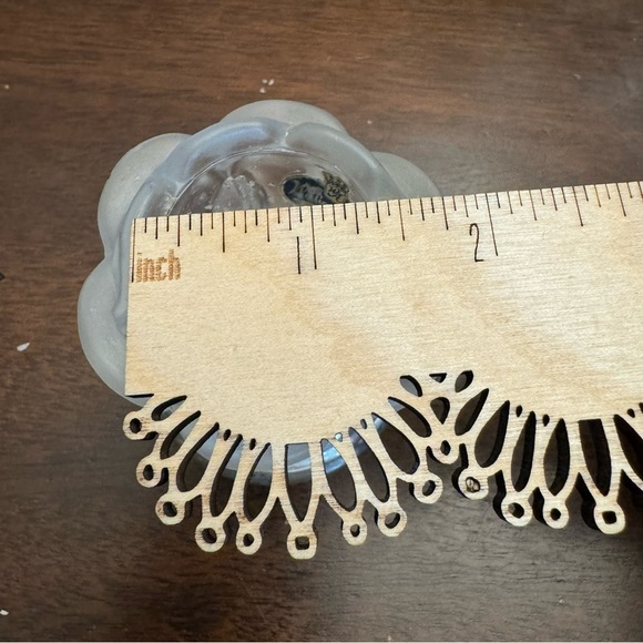 Vintage William Adams Frosted Rose Crystal Candle Holder Lotus Shaped - Picture 10 of 12